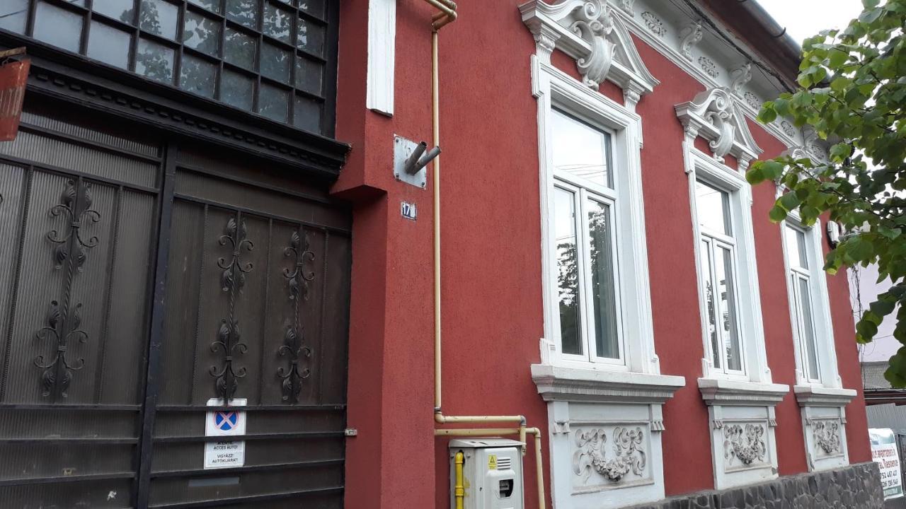 דירות Târgu-Mureş Casa Victoria מראה חיצוני תמונה